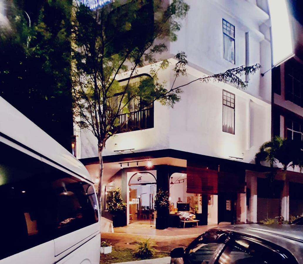 Hotel Bilik-bilik By Muo 3*